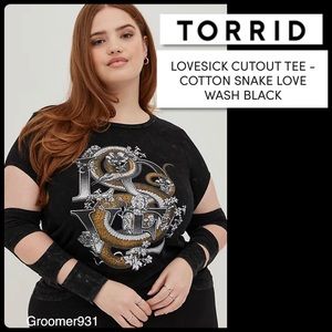 Torrid LOVESICK Cut Out Tee-Cotton Snake “Love” Wash Black NWT Sizes 1X, 2X, 3X